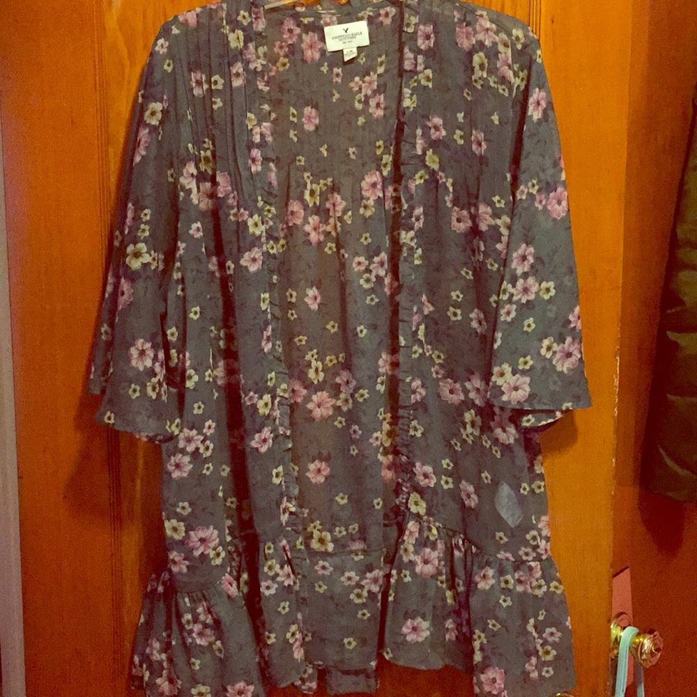 Sheer floral kimono